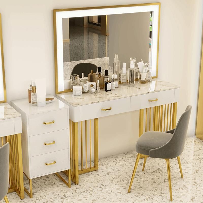 Meja rias untuk toko profesion - Beauty And Makeup Studio ulasan dan harga