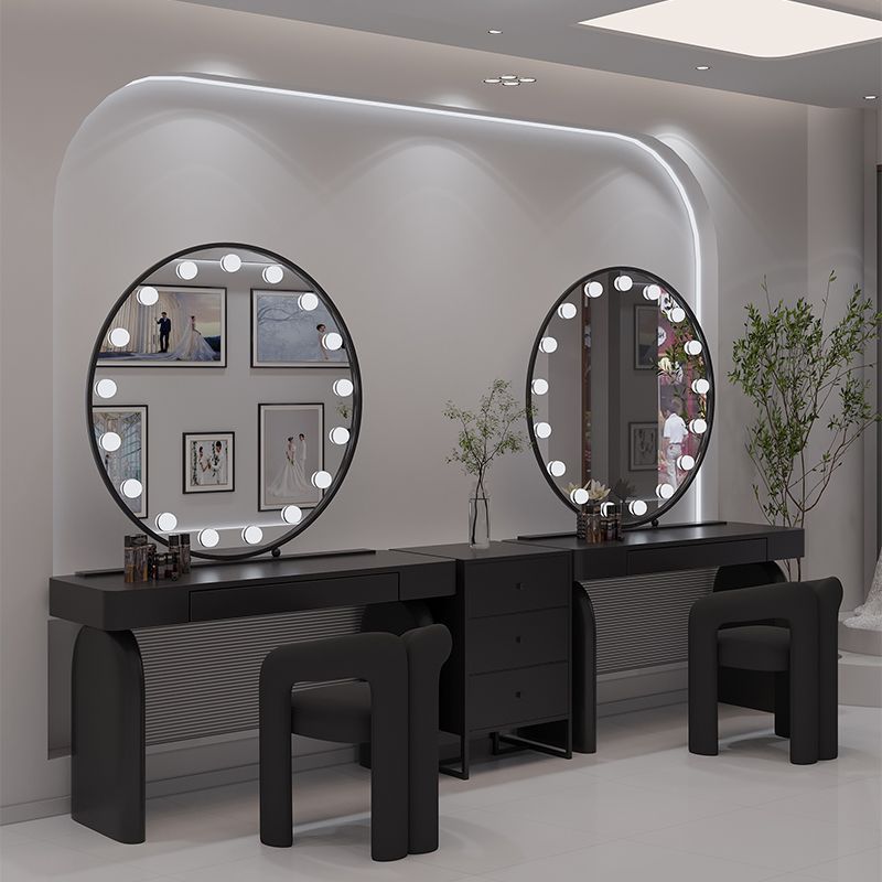 Meja rias dengan lampu, meja r - Beauty And Makeup Studio ulasan dan harga